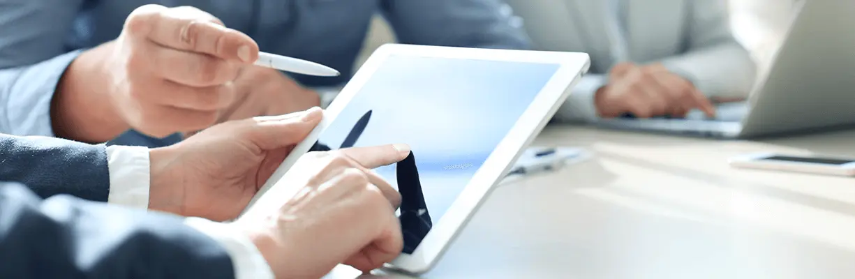 クラウド型・統計分析ソフトウェア